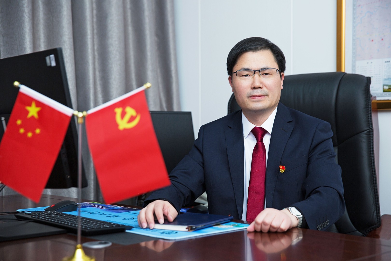 陈勇军.jpg