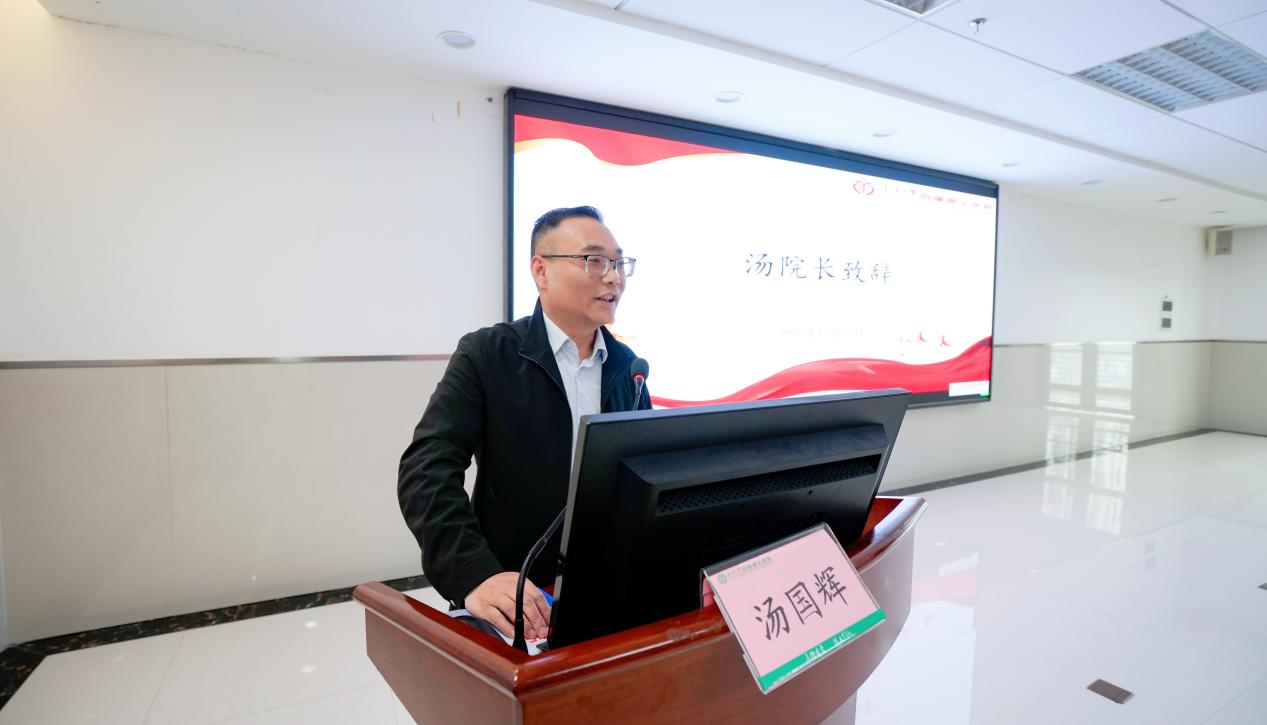 62203a51794b423489f3bdab1b6c9e34